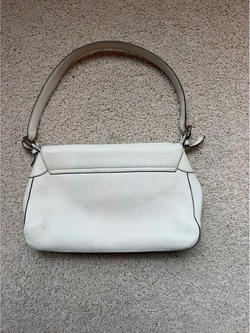 Salvatore Ferragamo Ivory Leather Gancini Shoulder Bag